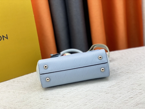 ルイヴィトンバッグ細部ディテール